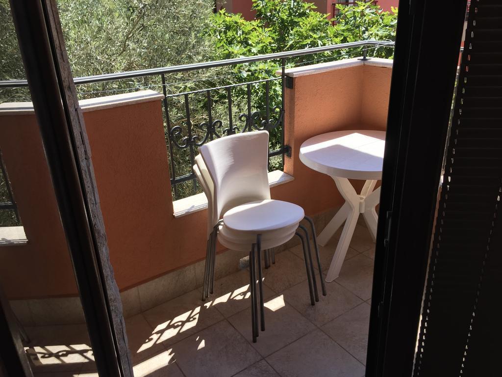 Apartments Ivan Petrovac Екстериор снимка