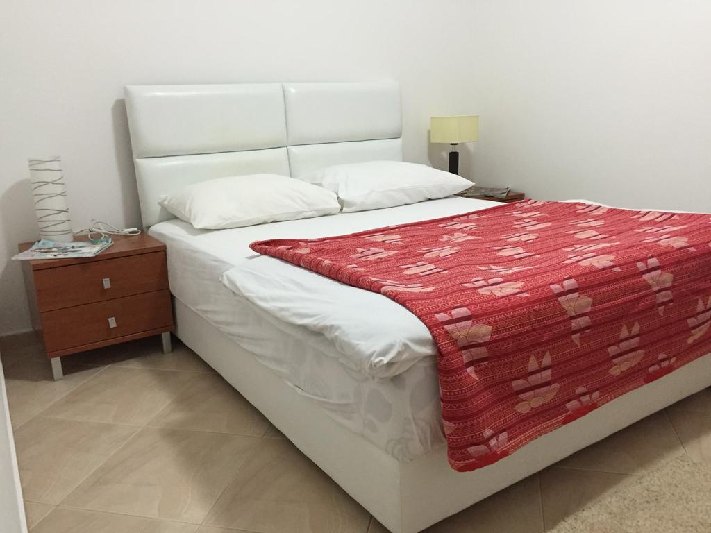 Apartments Ivan Petrovac Стая снимка