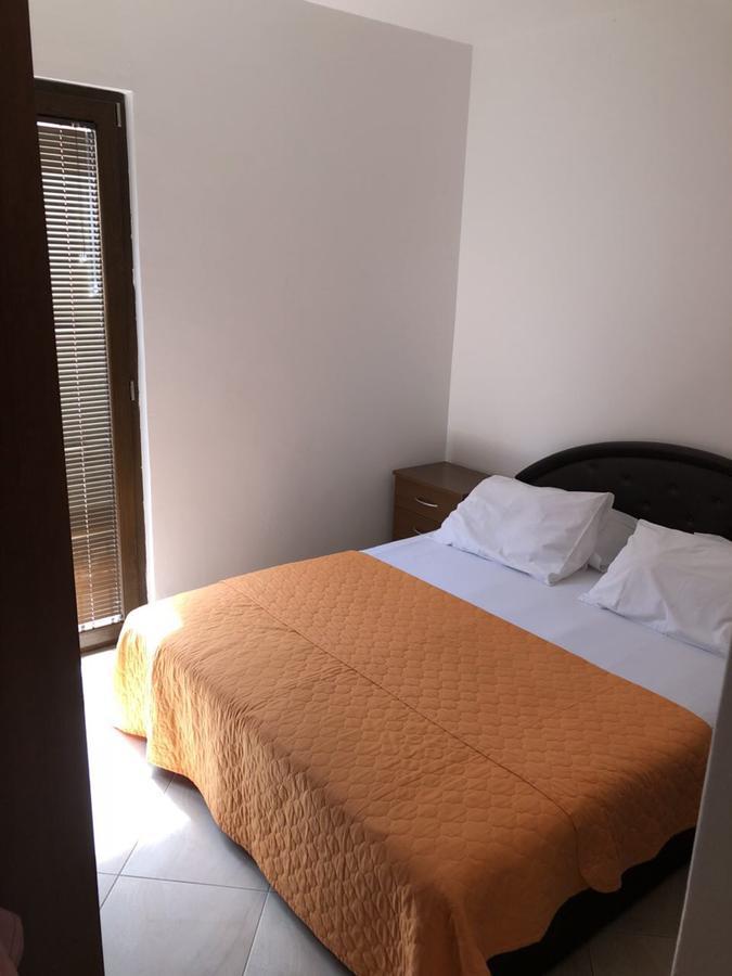 Apartments Ivan Petrovac Екстериор снимка