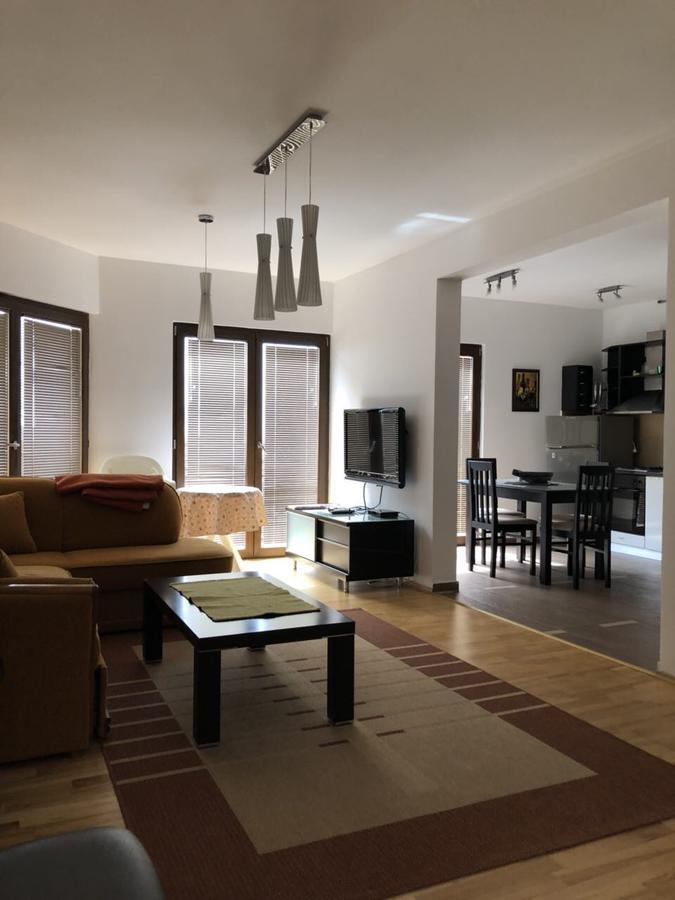 Apartments Ivan Petrovac Екстериор снимка