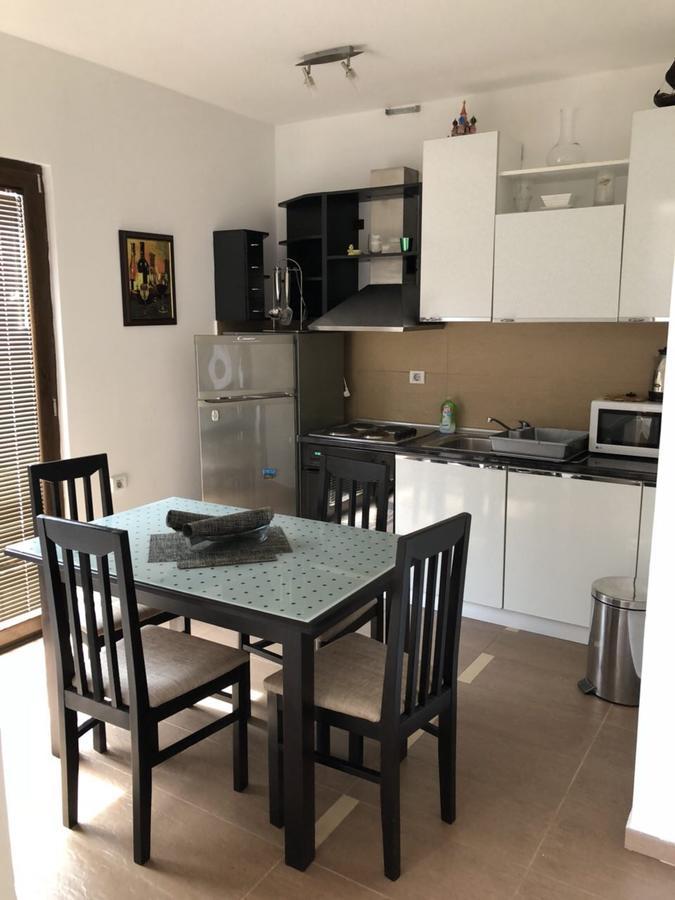 Apartments Ivan Petrovac Екстериор снимка
