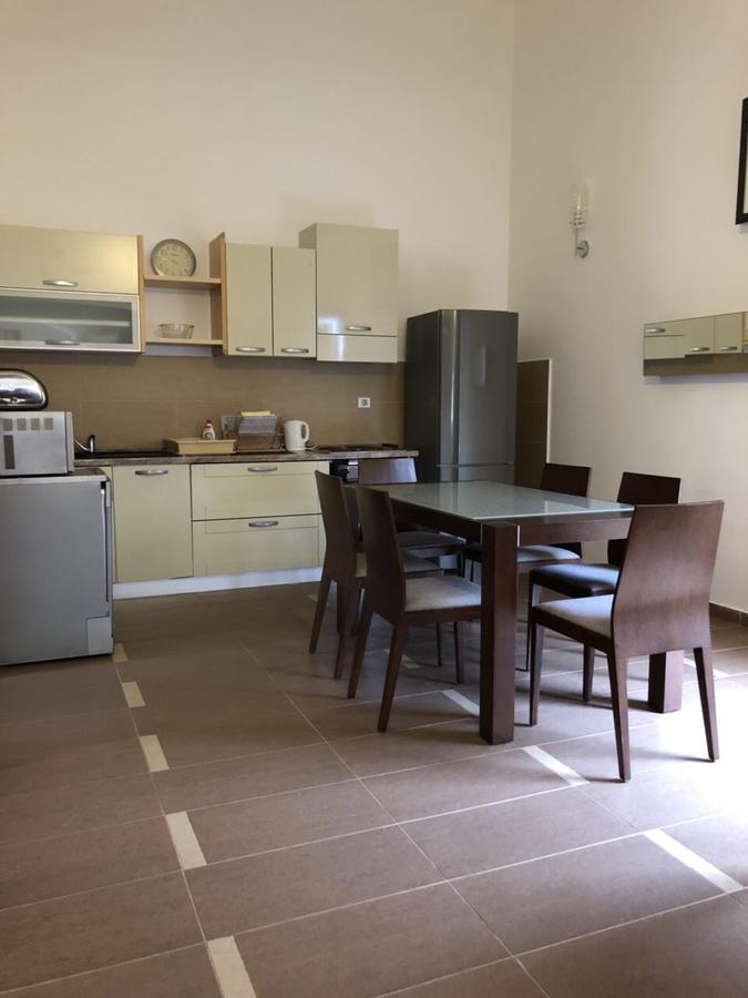 Apartments Ivan Petrovac Екстериор снимка