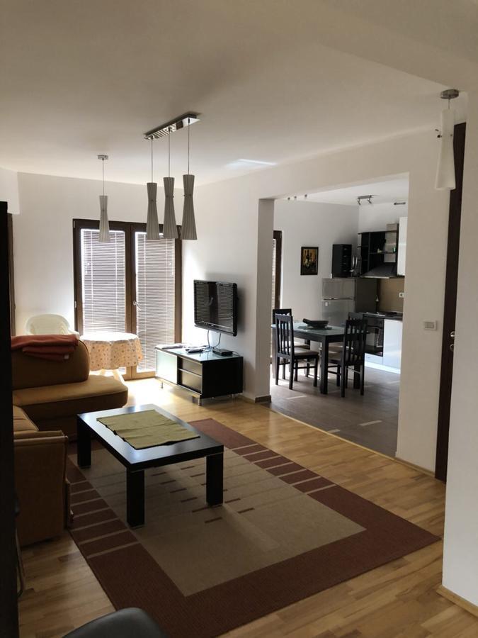 Apartments Ivan Petrovac Екстериор снимка